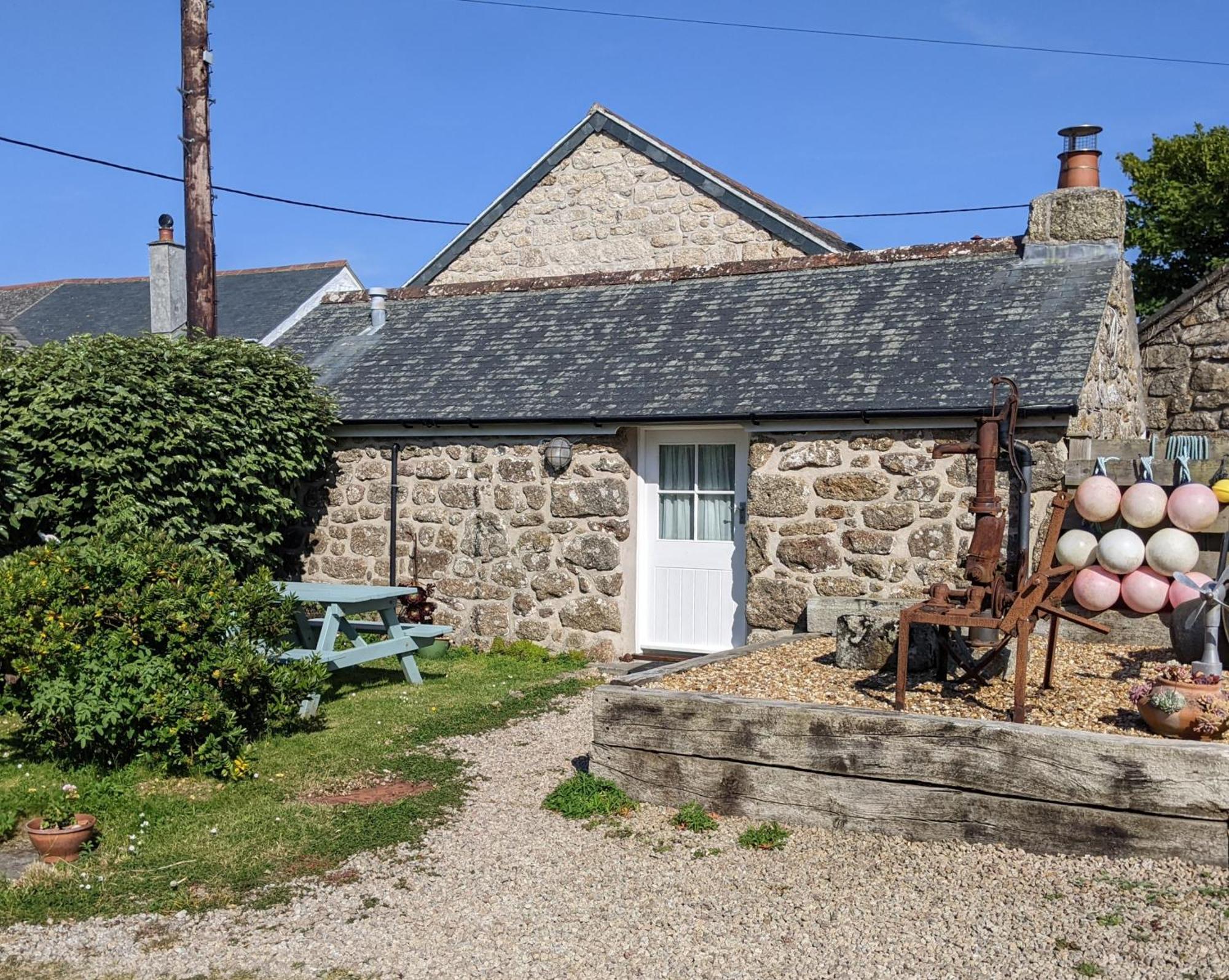 Little Barn Near Treen Cliffs And Beach Saint Levan Εξωτερικό φωτογραφία
